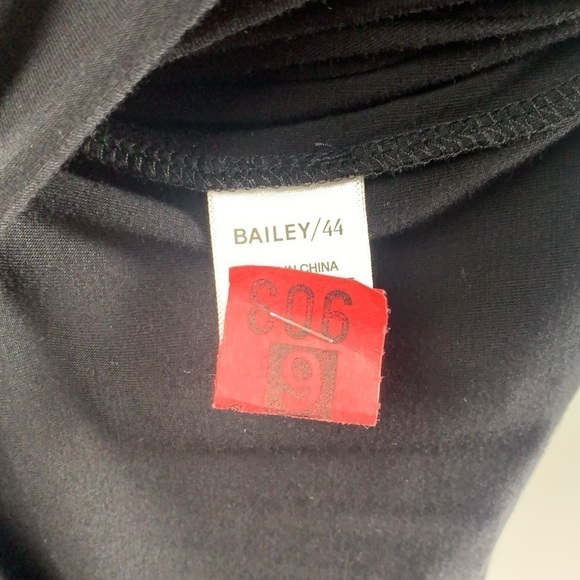 Bailey 44 Karla Could Shoulder Knit Bodycon Dress‎ in Black Size Large - Picture 5 of 6